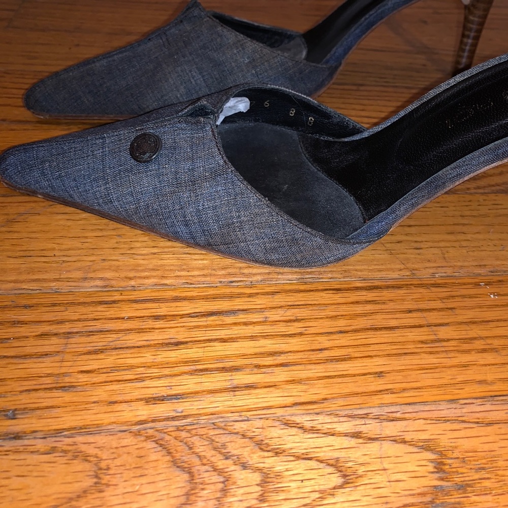 Denim mule shoe